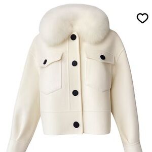 Elegant White/Cream Women's Coat with Fur Collar
